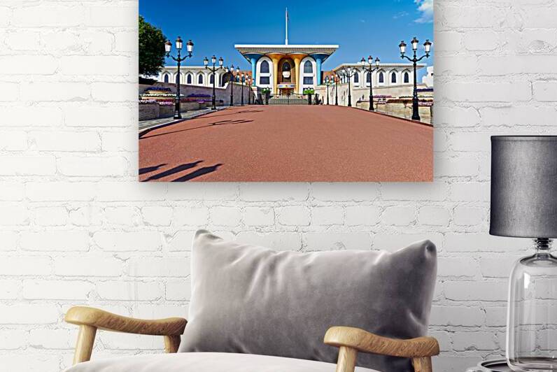 Visit to Al Alam Palace in Muscat Oman during daylight by Marco Brivio