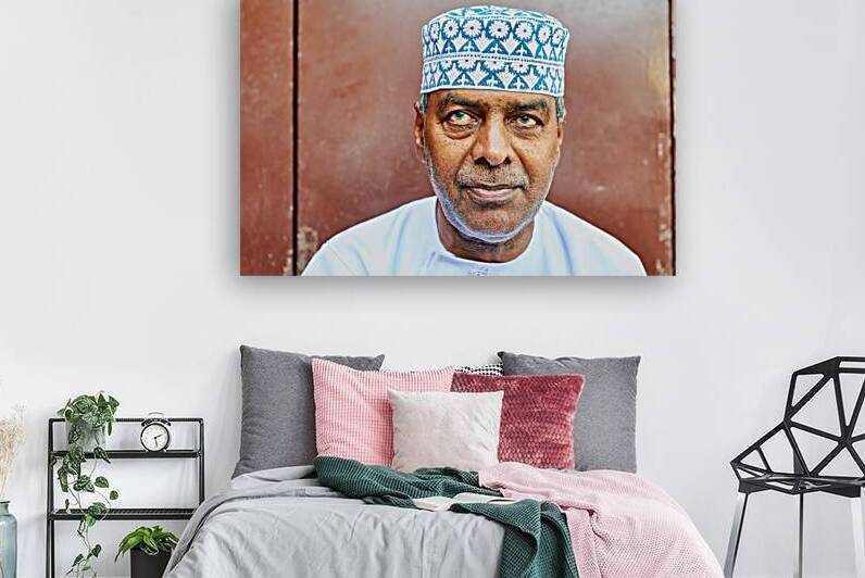 Elderly man in traditional clothing in Muscat Oman by Marco Brivio