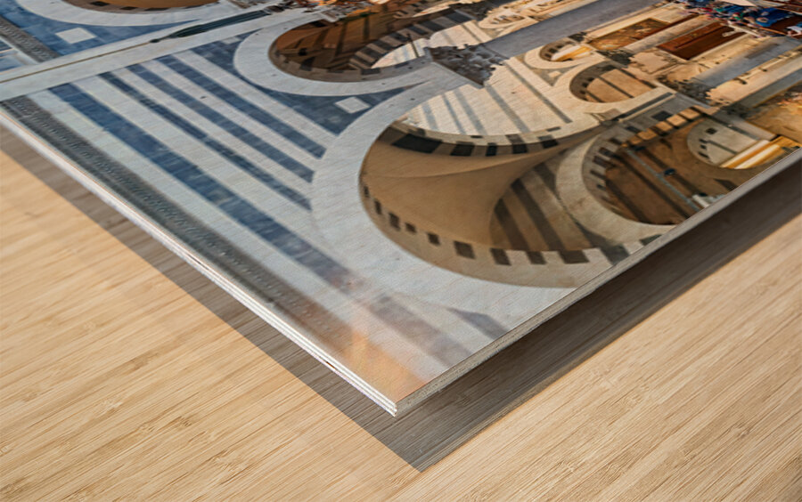Pulpit by Giovanni Pisano inside Pisa Cathedral in Tuscany Wood print